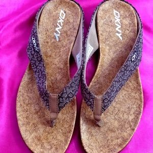 DKNY Flip Flops